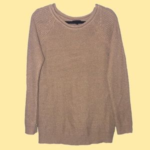 Long sleeve knit sweater